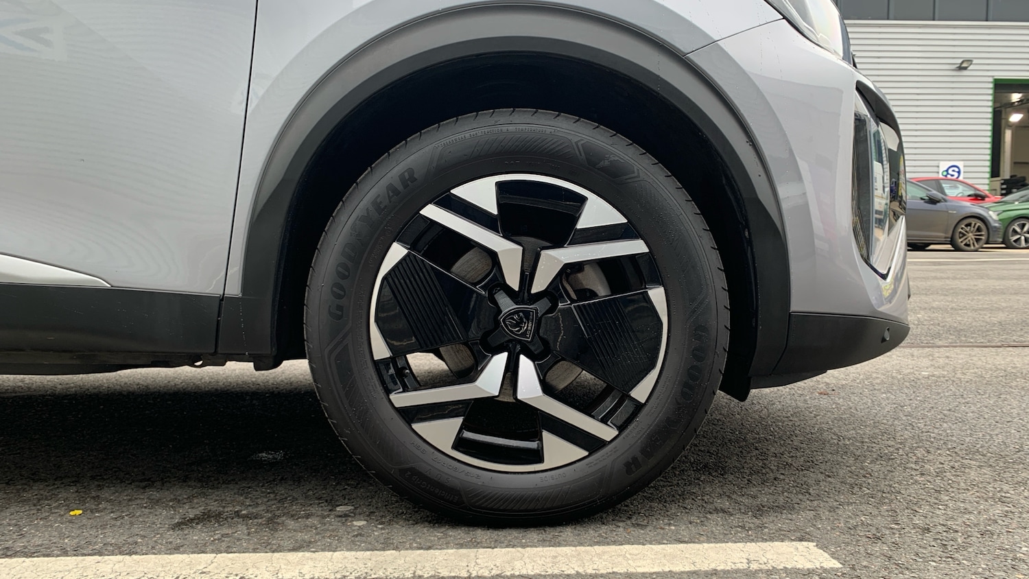 Used Peugeot 2008 2024 for sale - 77332380: Photo 18