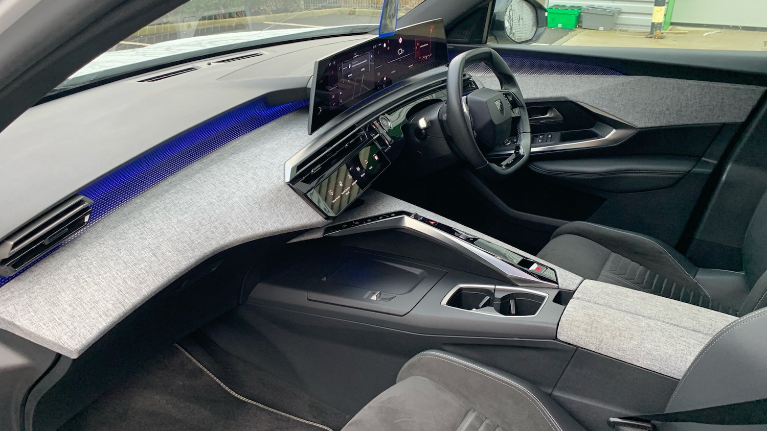 Used Peugeot 3008 2025 for sale - 76458399: Photo 12