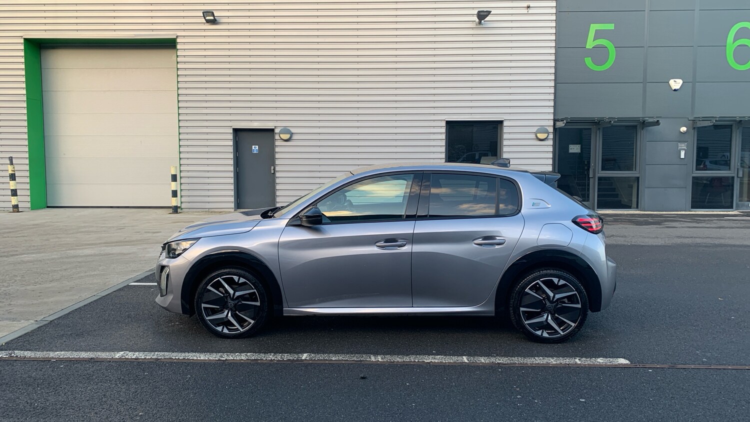 Used Peugeot 208 2024 for sale - 76744029: Photo 7