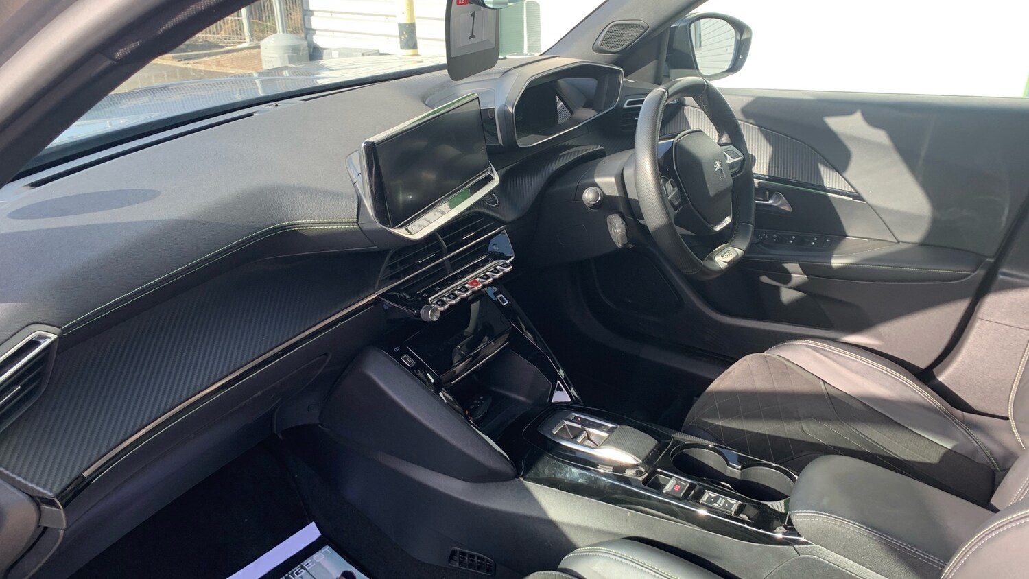 Used Peugeot 2008 2023 for sale - 77785263: Photo 12