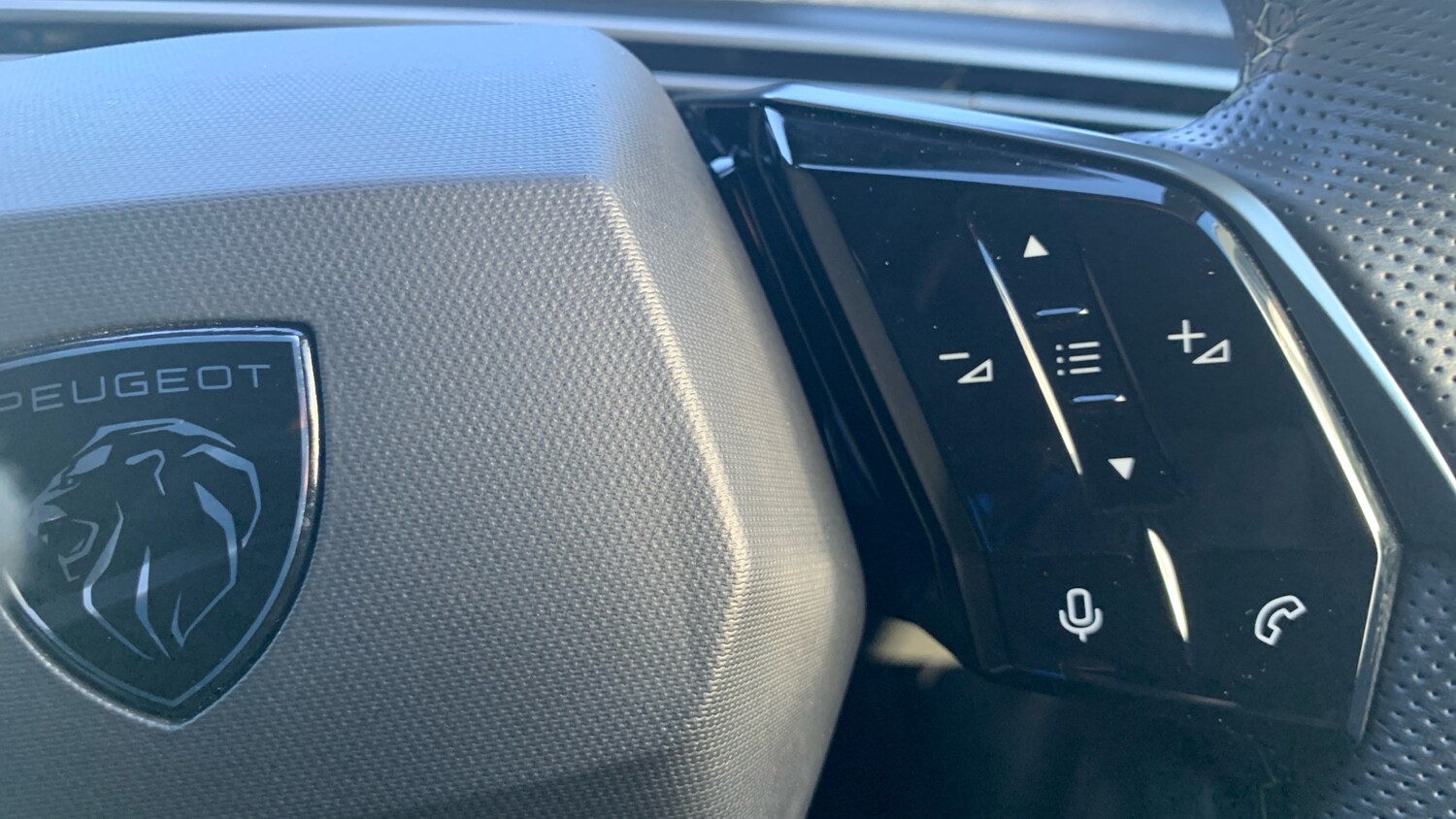 Used Peugeot 5008 2025 for sale - 77441896: Photo 24