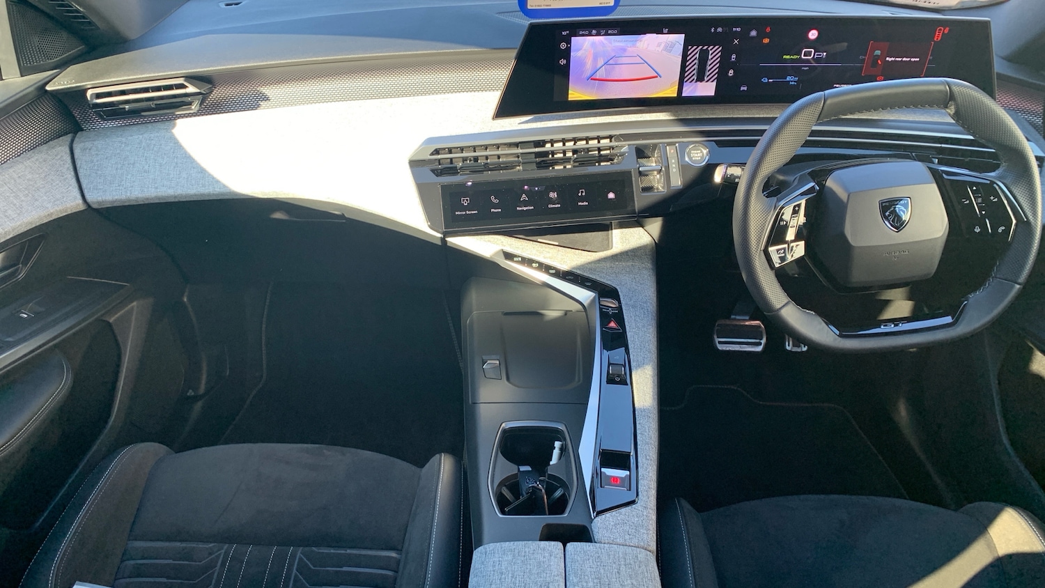 Used Peugeot 5008 2025 for sale - 77441896: Photo 4