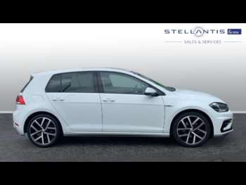 Used Volkswagen Golf 2018 for sale - 75104017: Photo