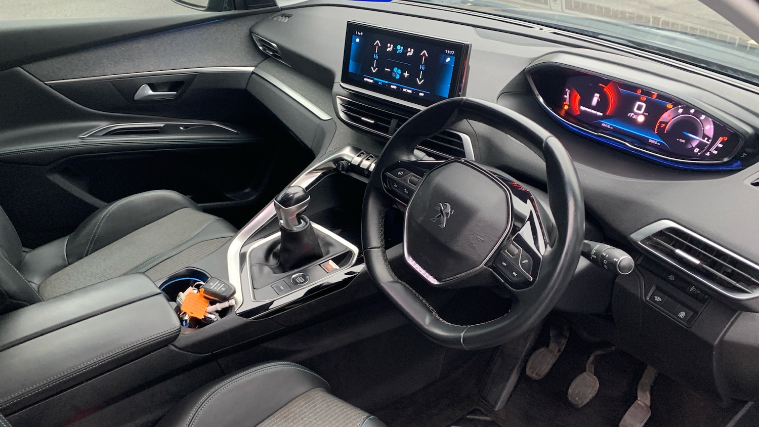 Used Peugeot 5008 2020 for sale - 76927424: Photo 11