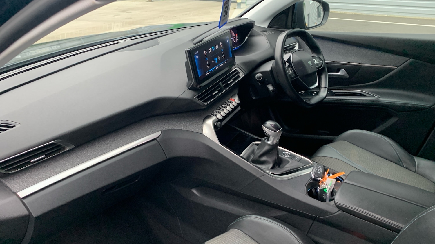 Used Peugeot 5008 2020 for sale - 76927424: Photo 12