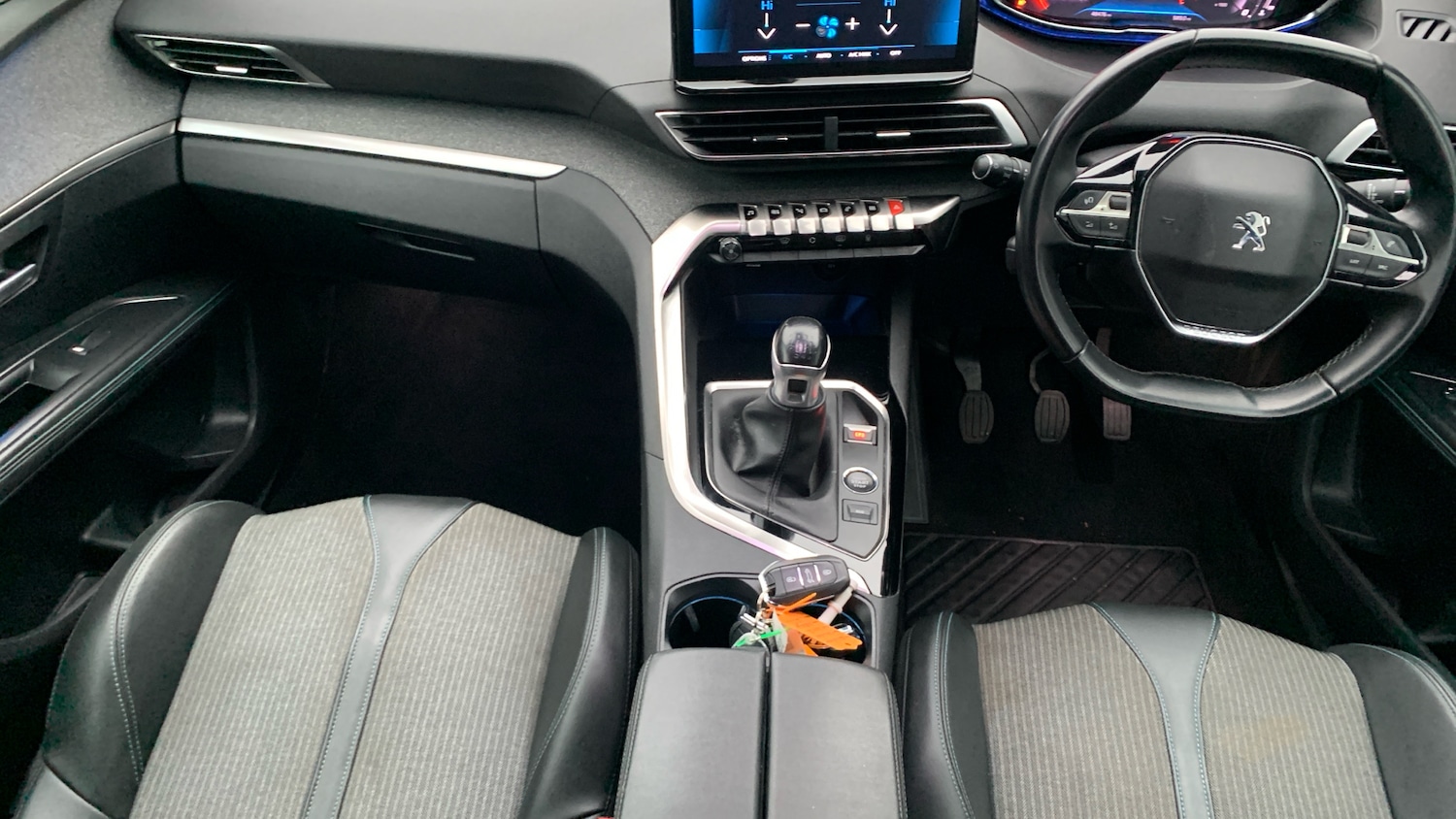 Used Peugeot 5008 2020 for sale - 76927424: Photo 4