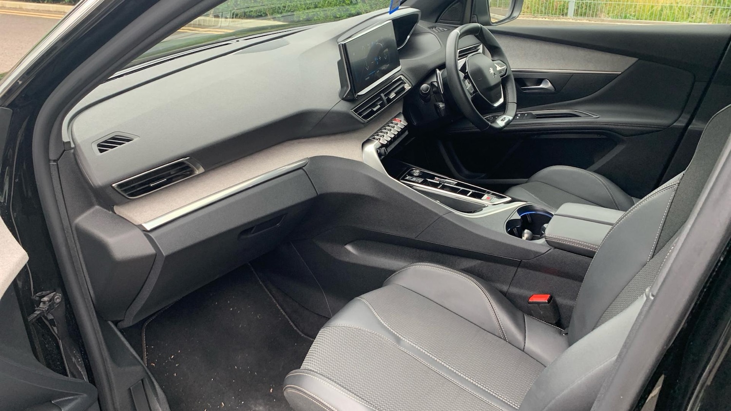 Used Peugeot 3008 2024 for sale - 76608946: Photo 12