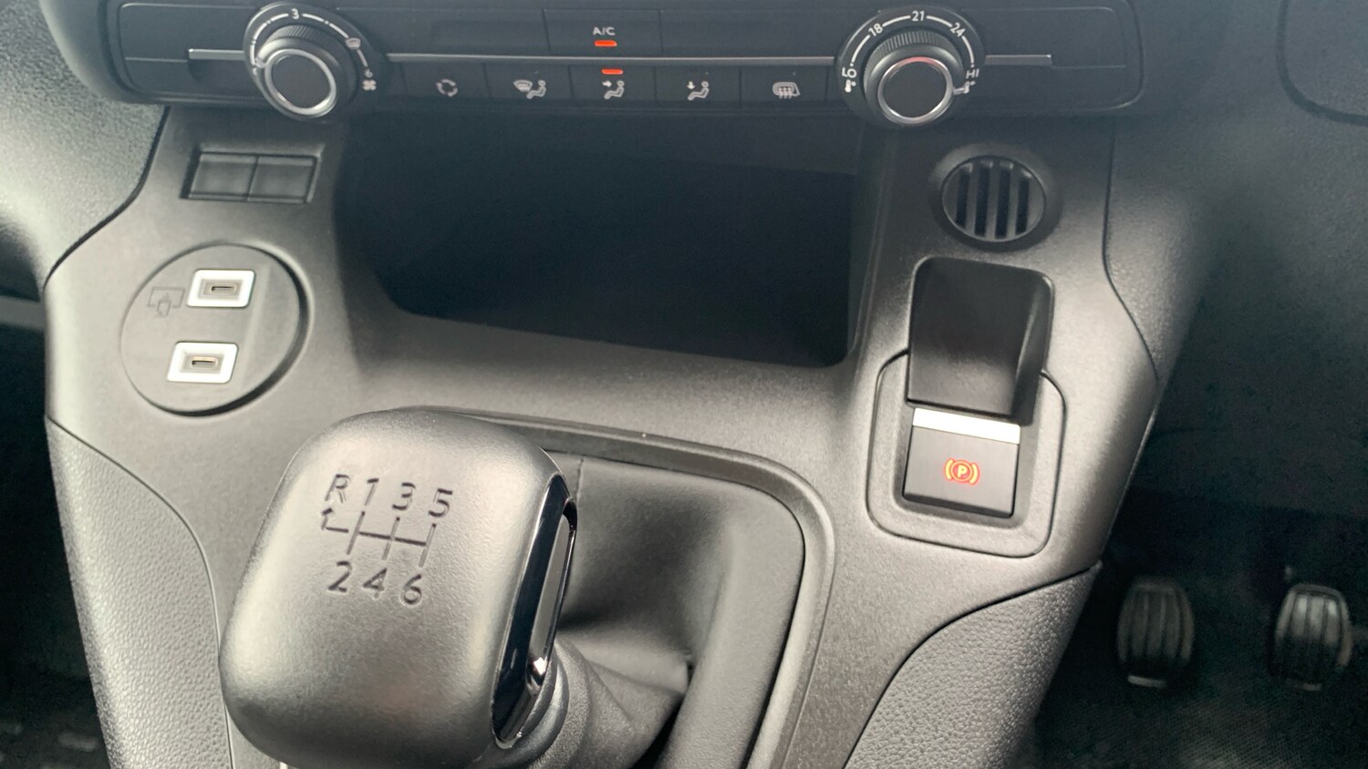 Vehicle 21