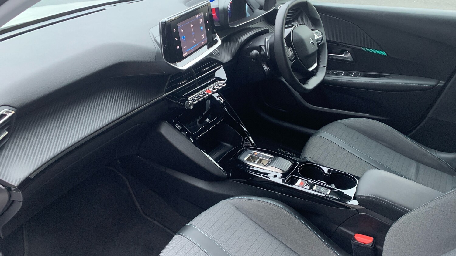 Used Peugeot 208 2023 for sale - 77511901: Photo 12