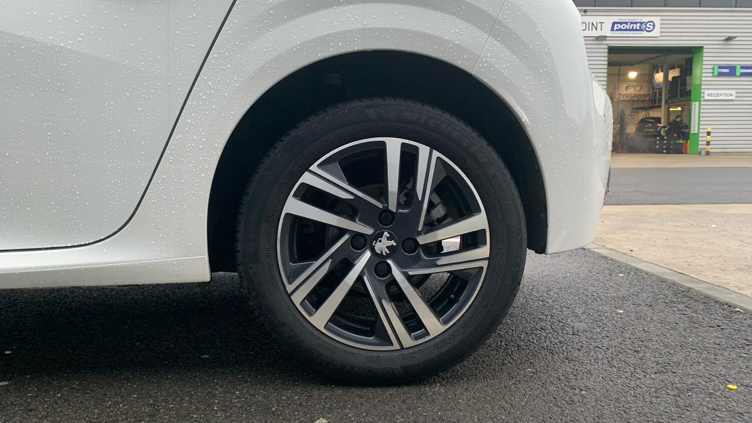 Used Peugeot 208 2023 for sale - 77511901: Photo 15