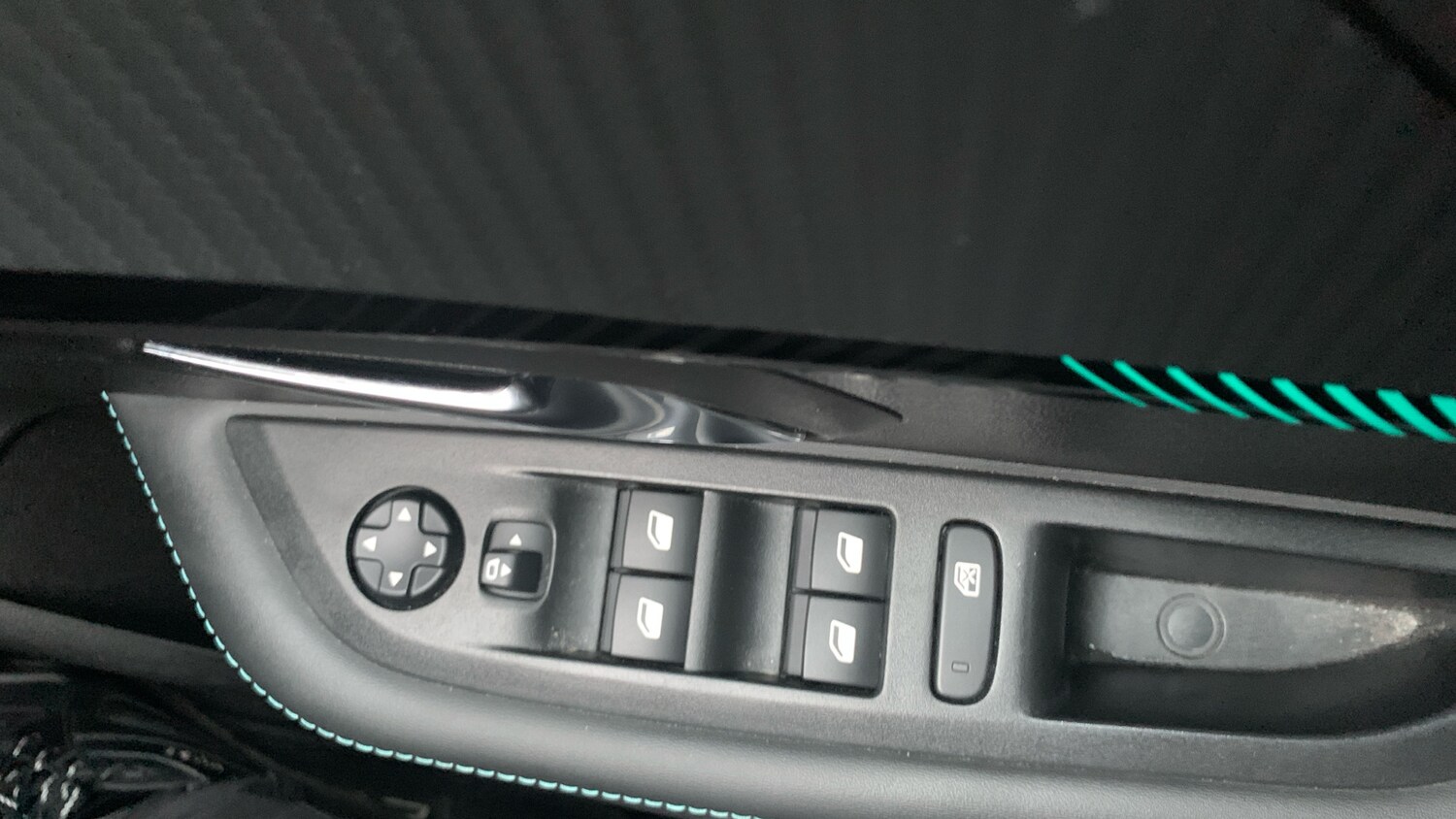 Used Peugeot 208 2023 for sale - 77511901: Photo 22