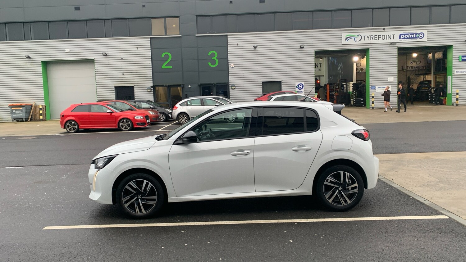 Used Peugeot 208 2023 for sale - 77511901: Photo 6