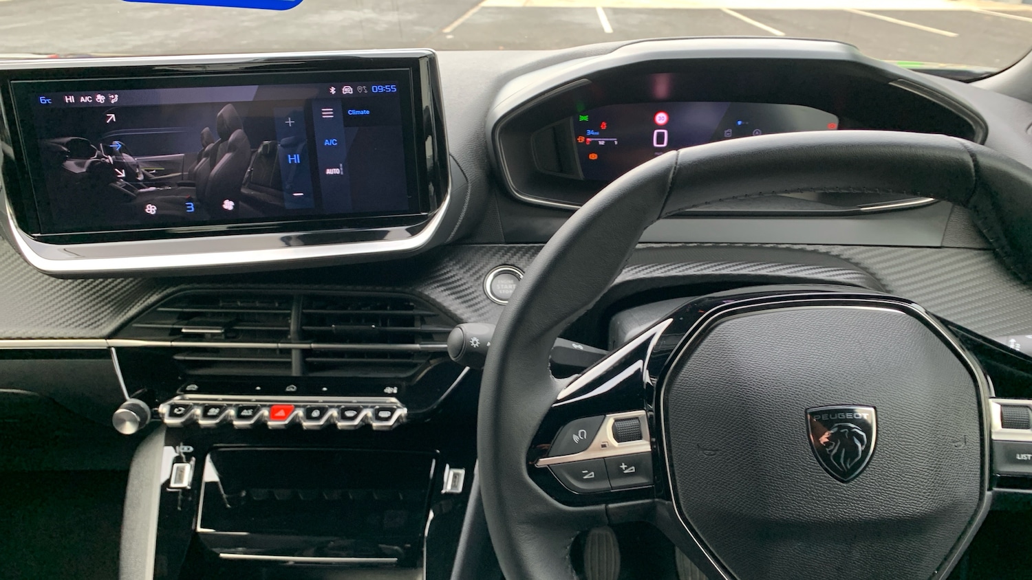 Used Peugeot 2008 2024 for sale - 76608966: Photo 11