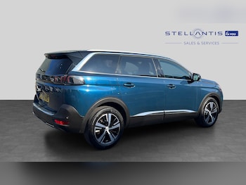 Used Peugeot 5008 2023 for sale - 79039728: Photo