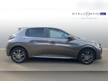 Used Peugeot 208 2022 for sale - 76123594: Photo 2