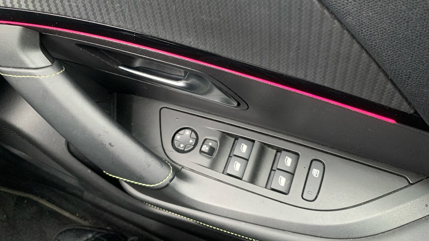 Used Peugeot 2008 2022 for sale - 76419727: Photo 22