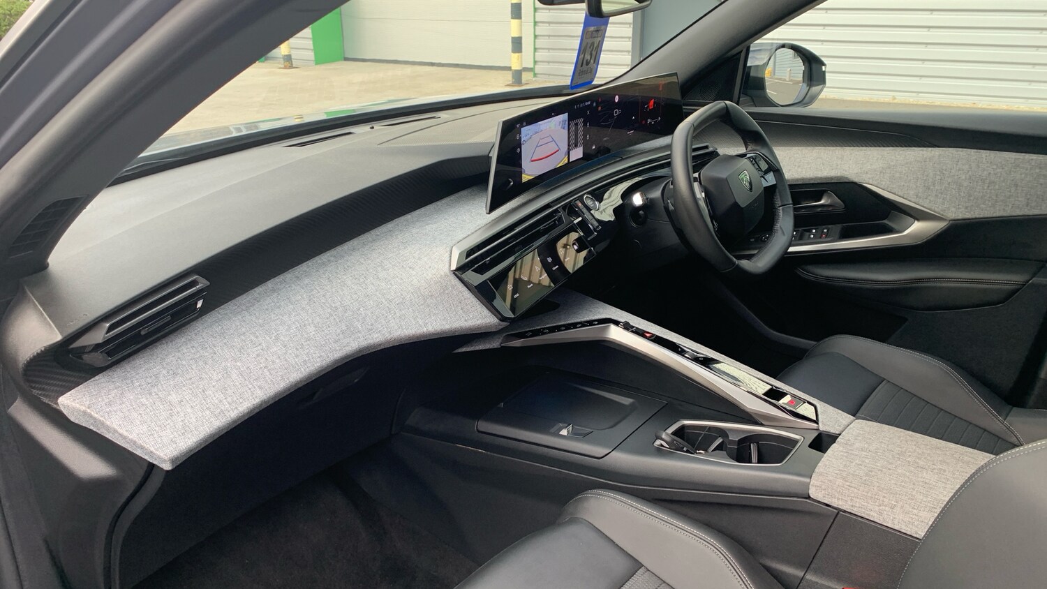 Used Peugeot 5008 2024 for sale - 76744064: Photo 12