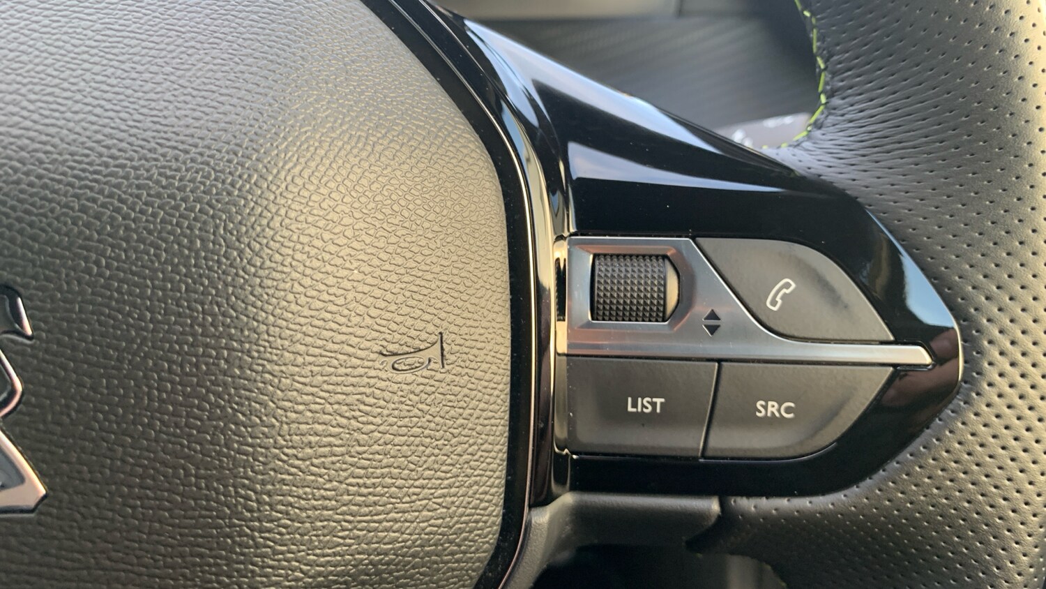 Used Peugeot 208 2022 for sale - 76667824: Photo 25