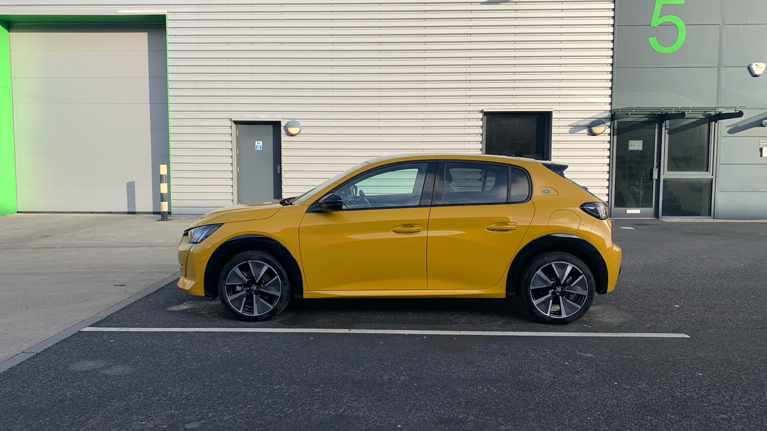 Used Peugeot 208 2022 for sale - 76667824: Photo 7