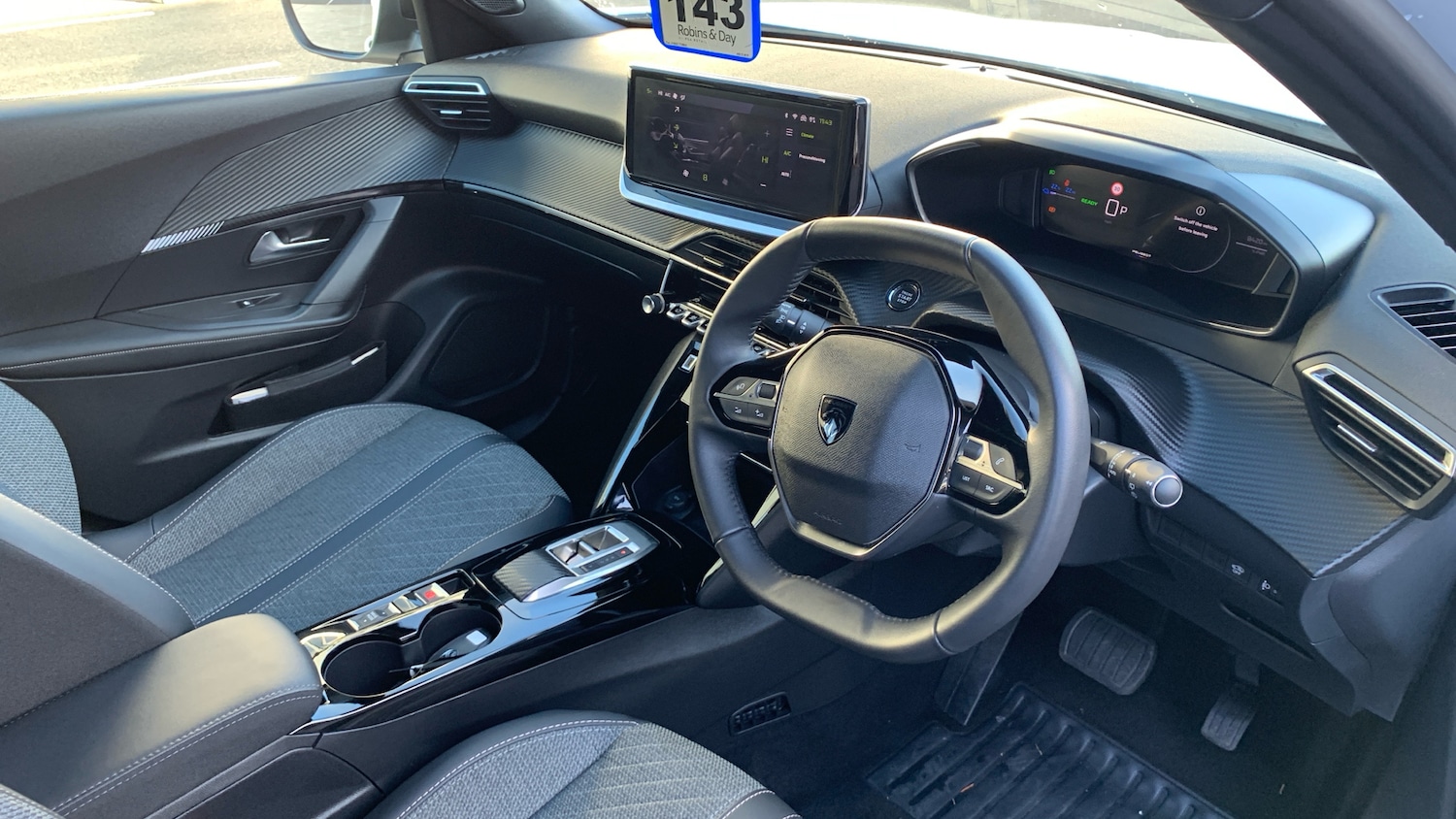 Used Peugeot 2008 2024 for sale - 76729990: Photo 11