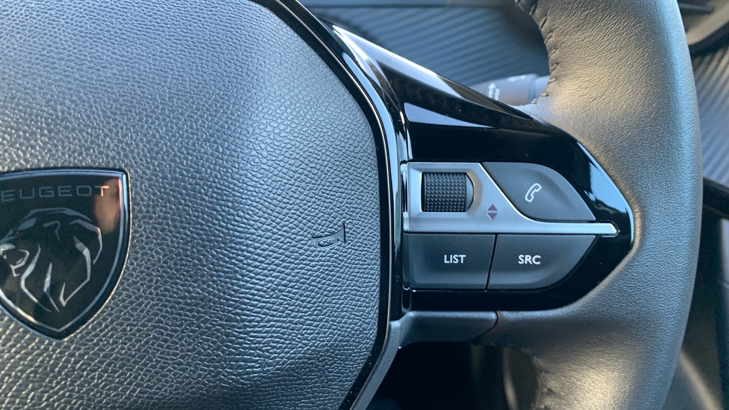 Used Peugeot 2008 2024 for sale - 76729990: Photo 24