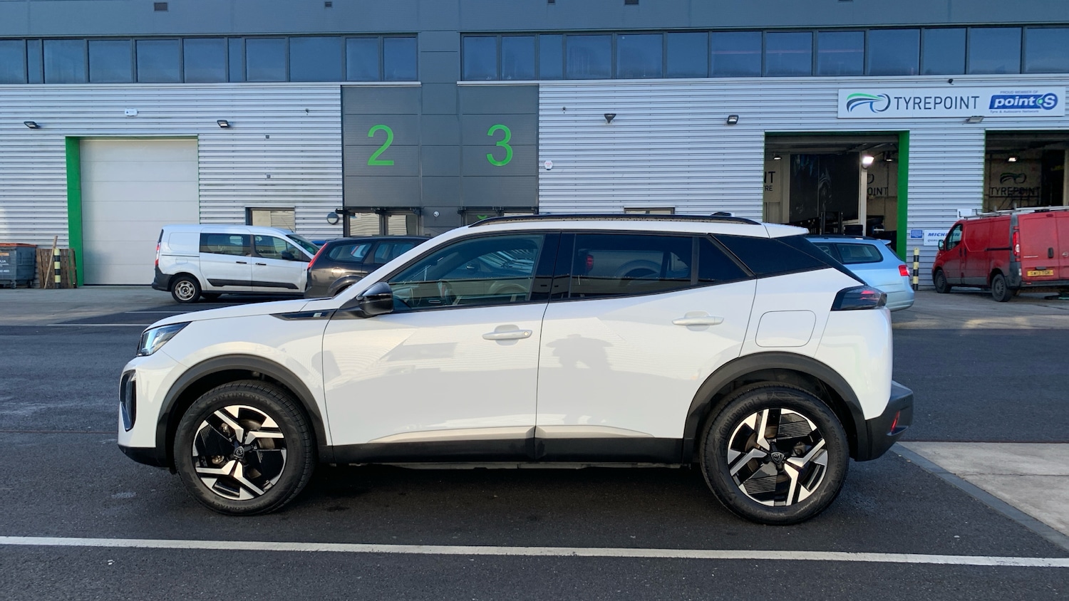 Used Peugeot 2008 2024 for sale - 76729990: Photo 6