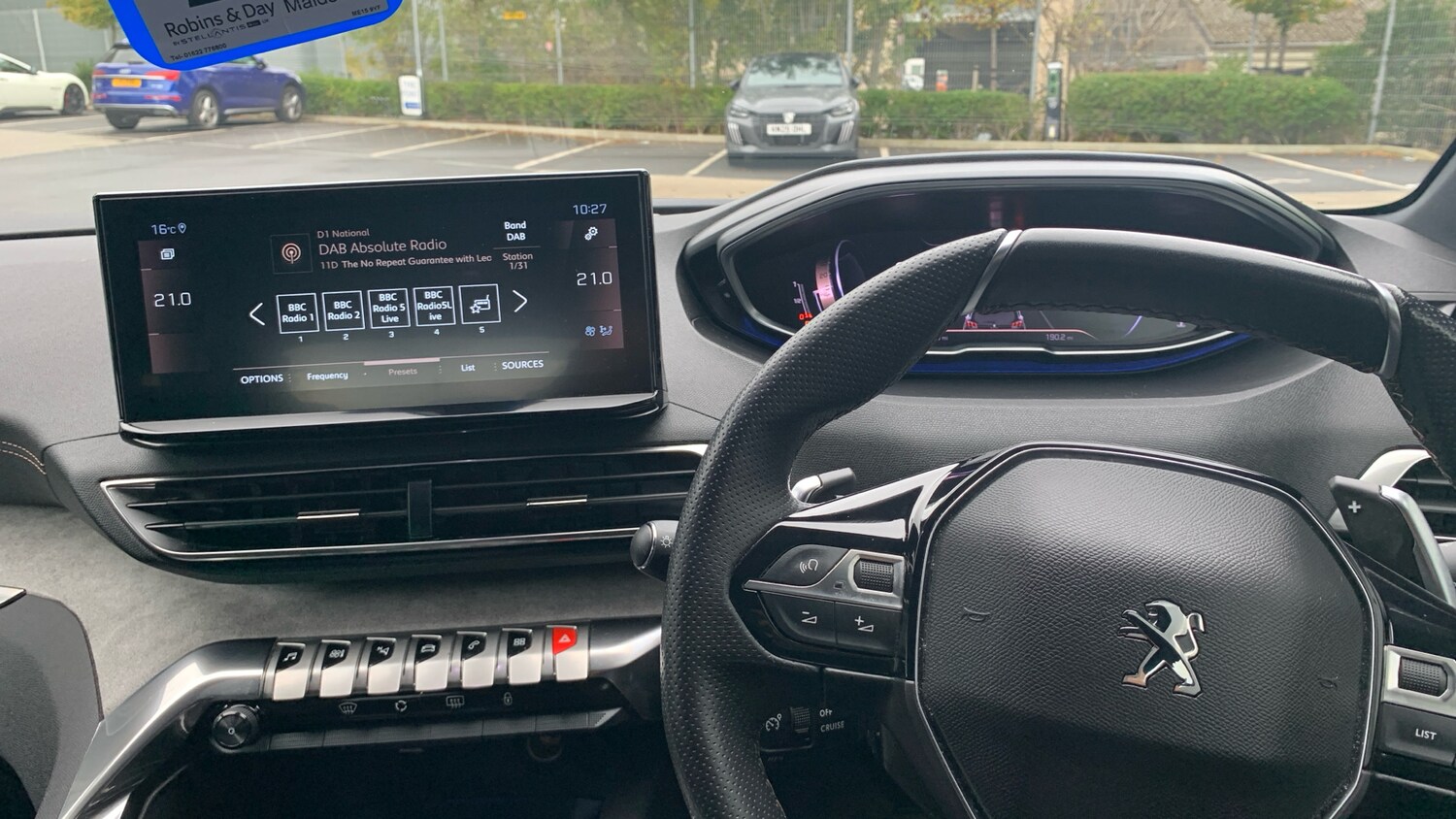 Used Peugeot 3008 2022 for sale - 76110312: Photo 10