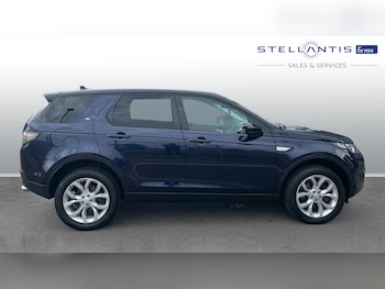 Used Land Rover Discovery Sport 2016 for sale - 75840628: Photo