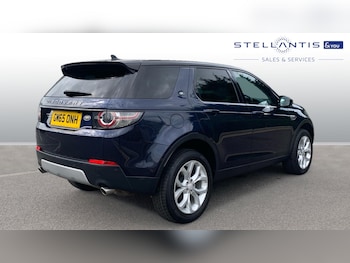 Used Land Rover Discovery Sport 2016 for sale - 75840628: Photo