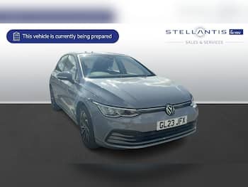 Used Volkswagen Golf 2023 for sale - 79678119: Photo
