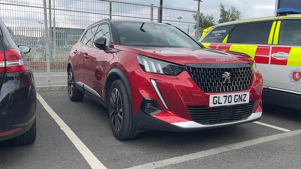 Used Peugeot 2008 2020 for sale - 76139385: Photo 1