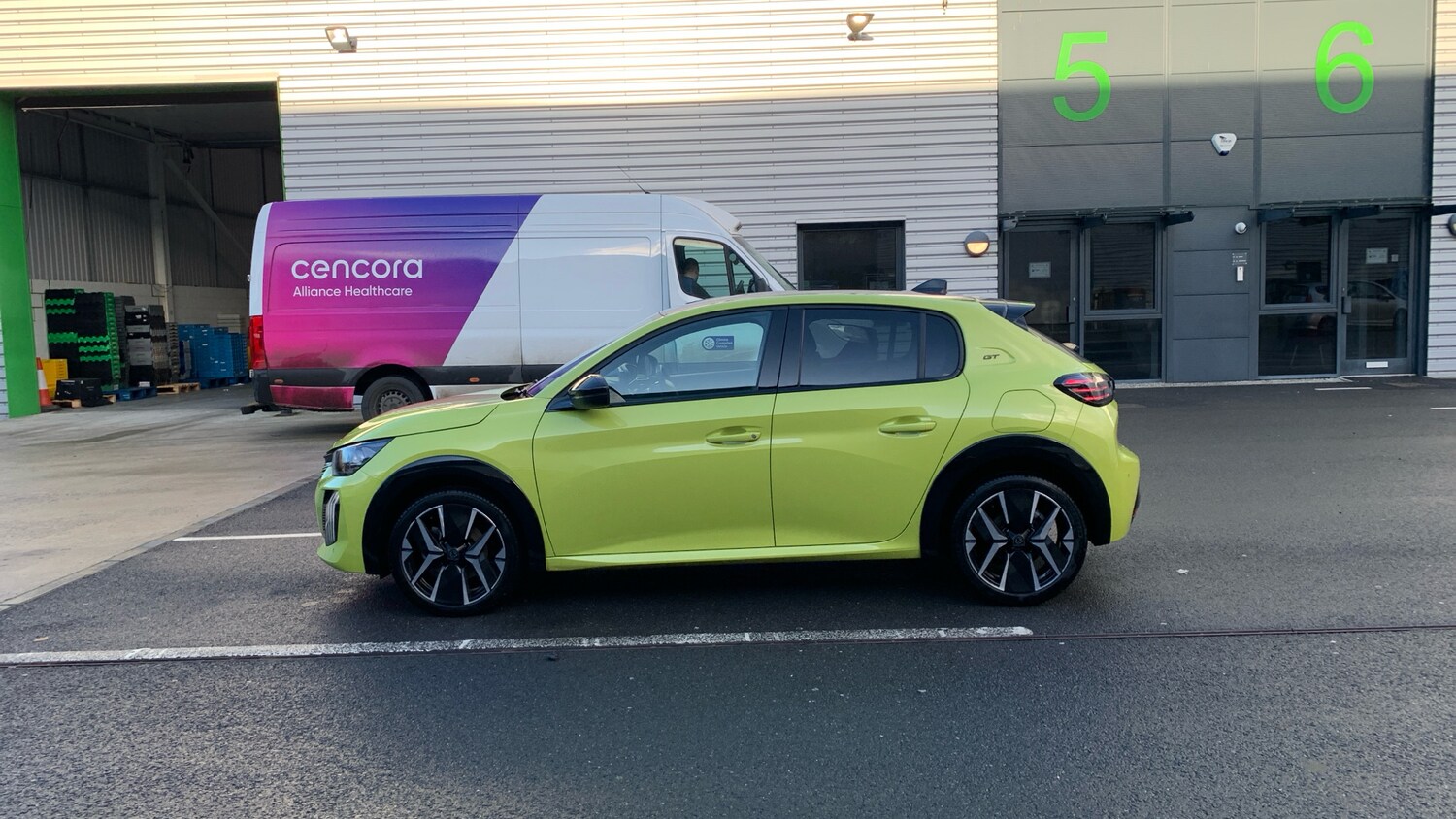 Used Peugeot 208 2025 for sale - 75979435: Photo 6