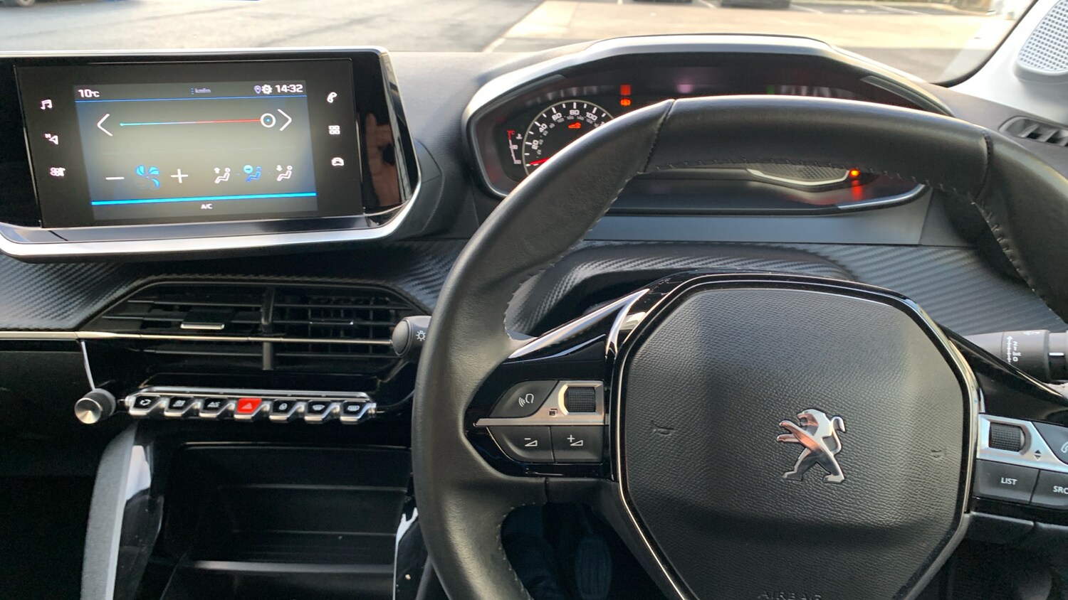 Used Peugeot 208 2021 for sale - 76667840: Photo 11