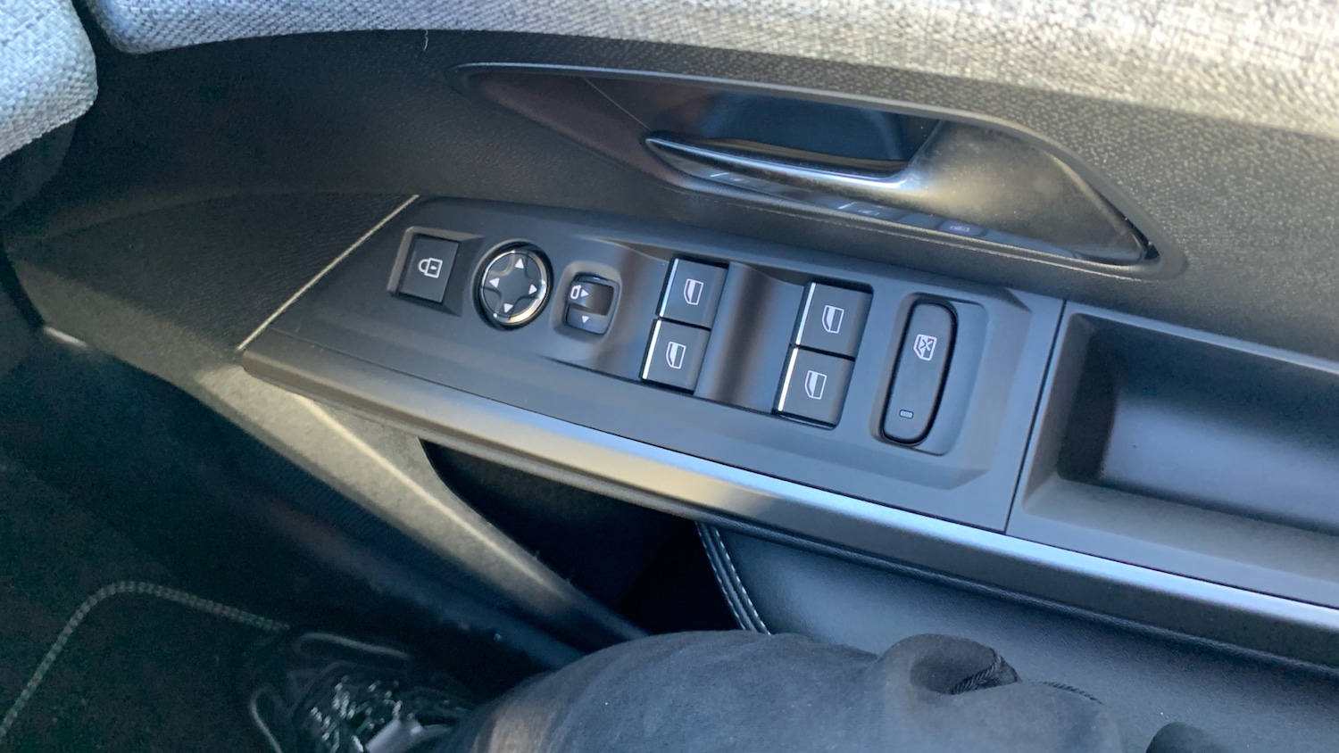 Used Peugeot 5008 2025 for sale - 77239186: Photo 23