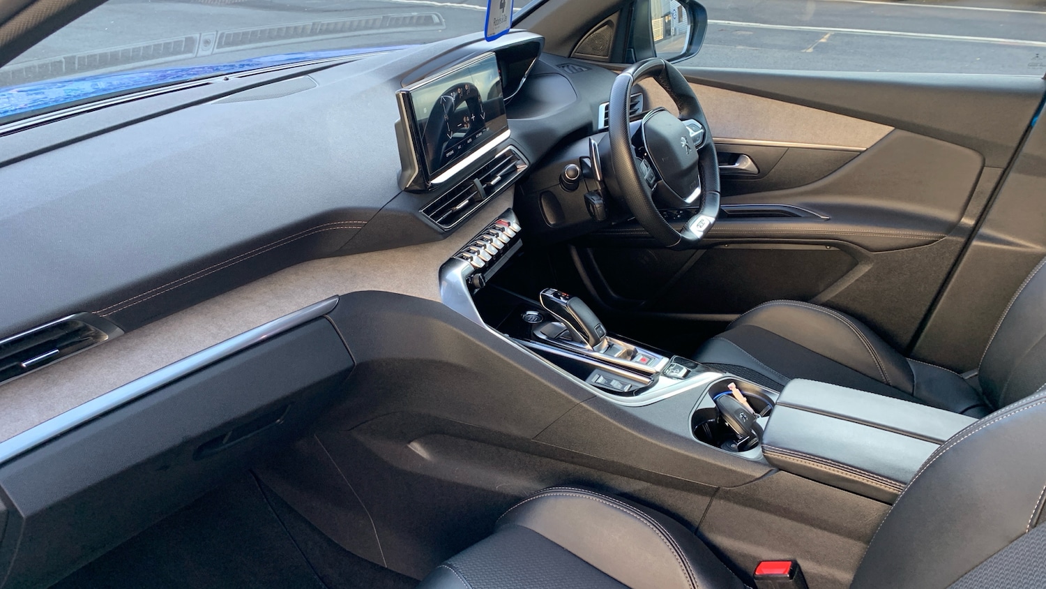 Used Peugeot 3008 2022 for sale - 76729989: Photo 12