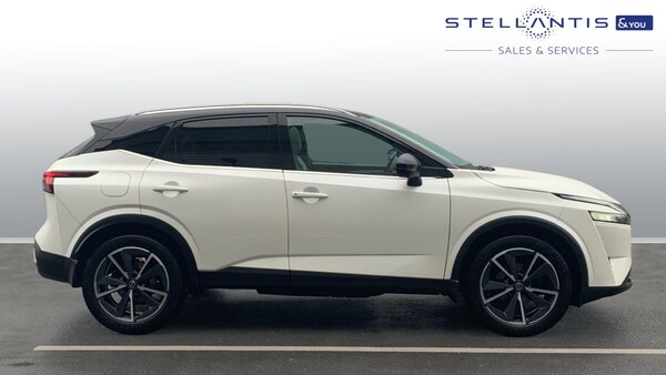 Used Nissan Qashqai 2022 for sale - 76248406: Photo 2