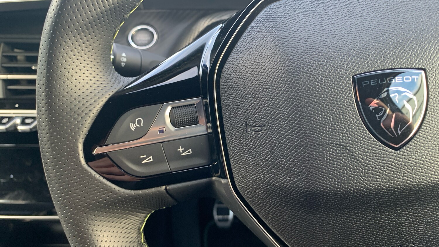 Used Peugeot 208 2024 for sale - 76378424: Photo 23