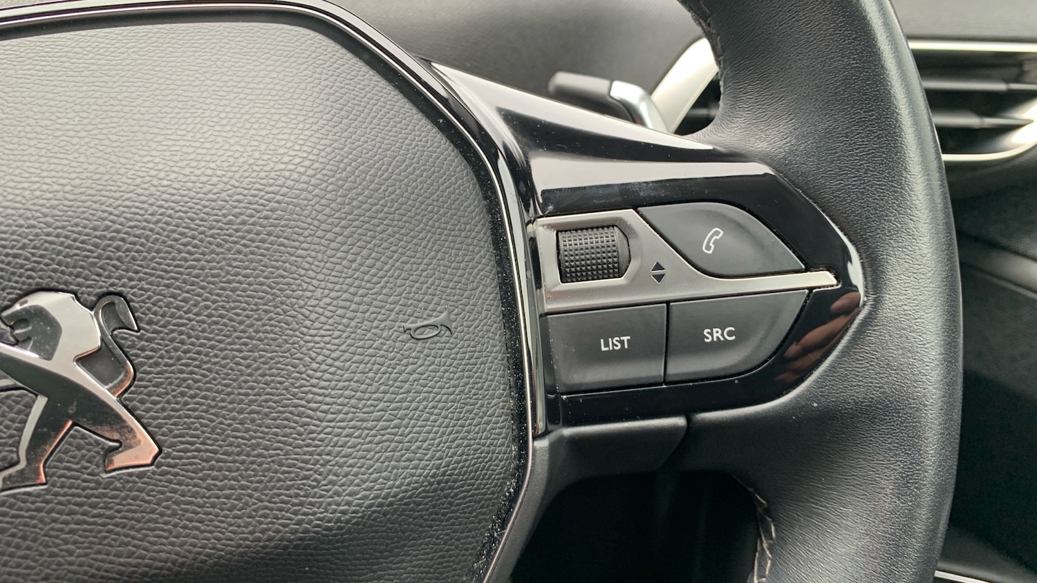 Used Peugeot 3008 2022 for sale - 76248412: Photo 24