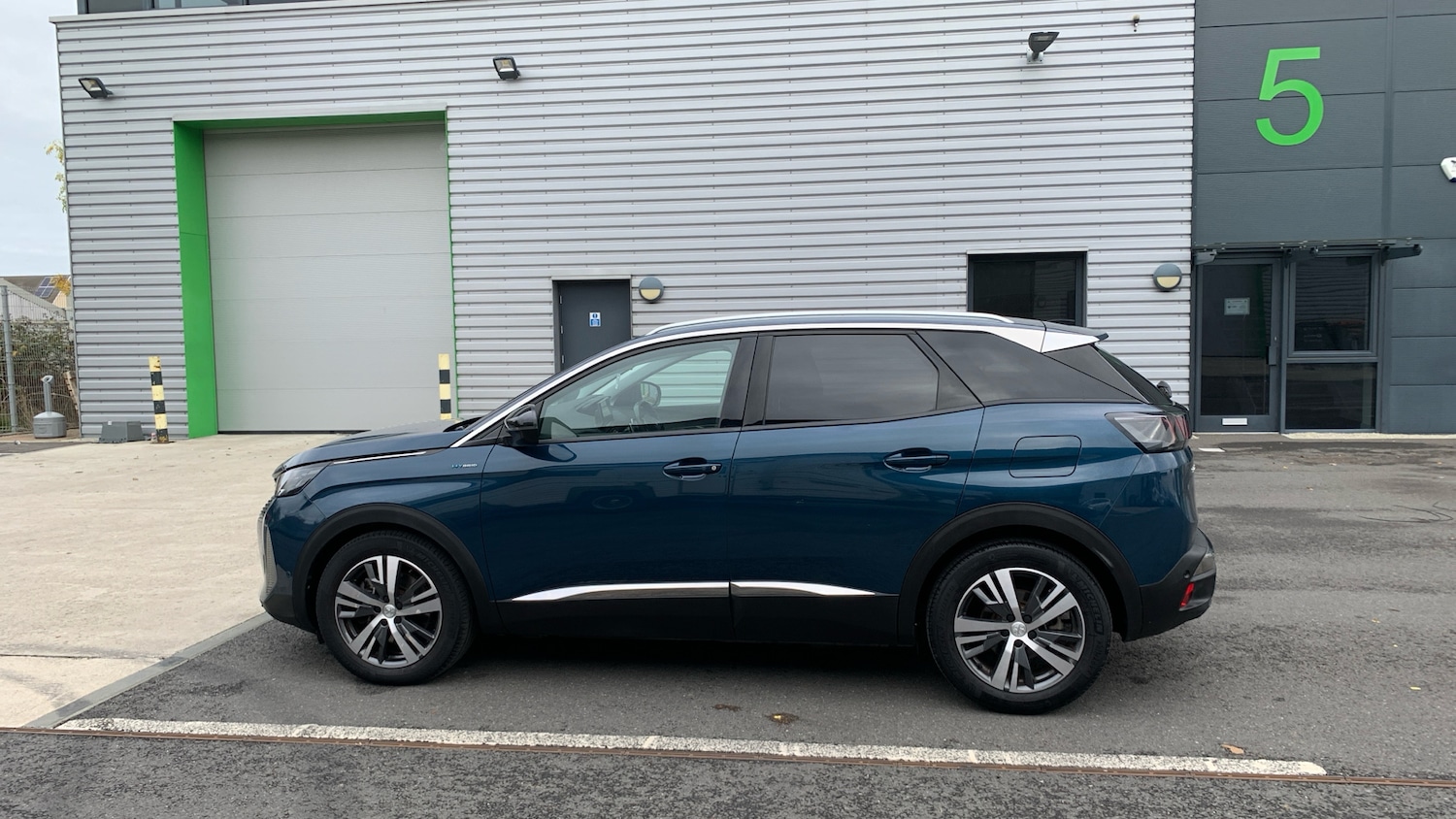 Used Peugeot 3008 2022 for sale - 76248412: Photo 6