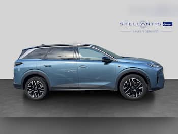 Used Peugeot 5008 2024 for sale - 79497879: Photo