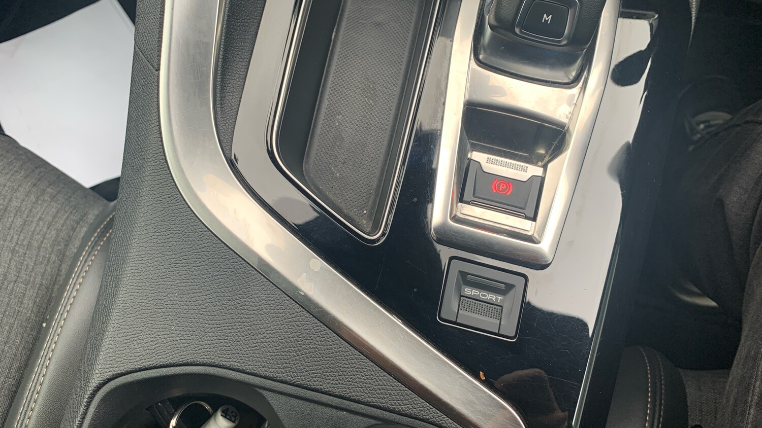 Used Peugeot 3008 2020 for sale - 76433772: Photo 21