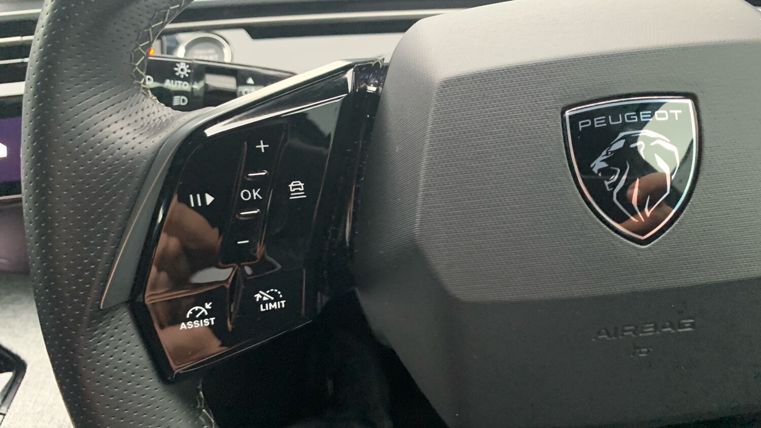 Used Peugeot 3008 2025 for sale - 76400020: Photo 23