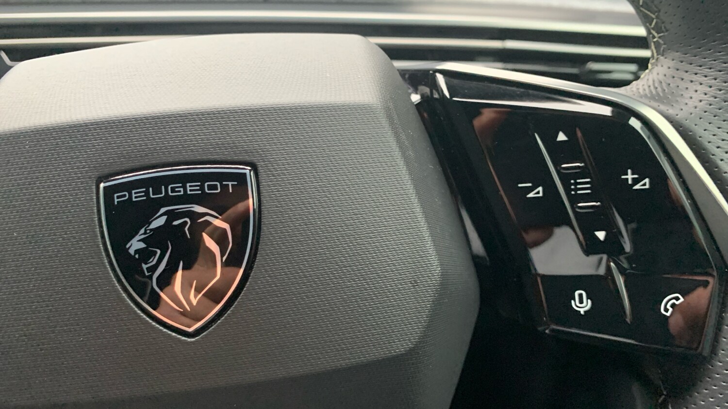 Used Peugeot 3008 2025 for sale - 76400020: Photo 24