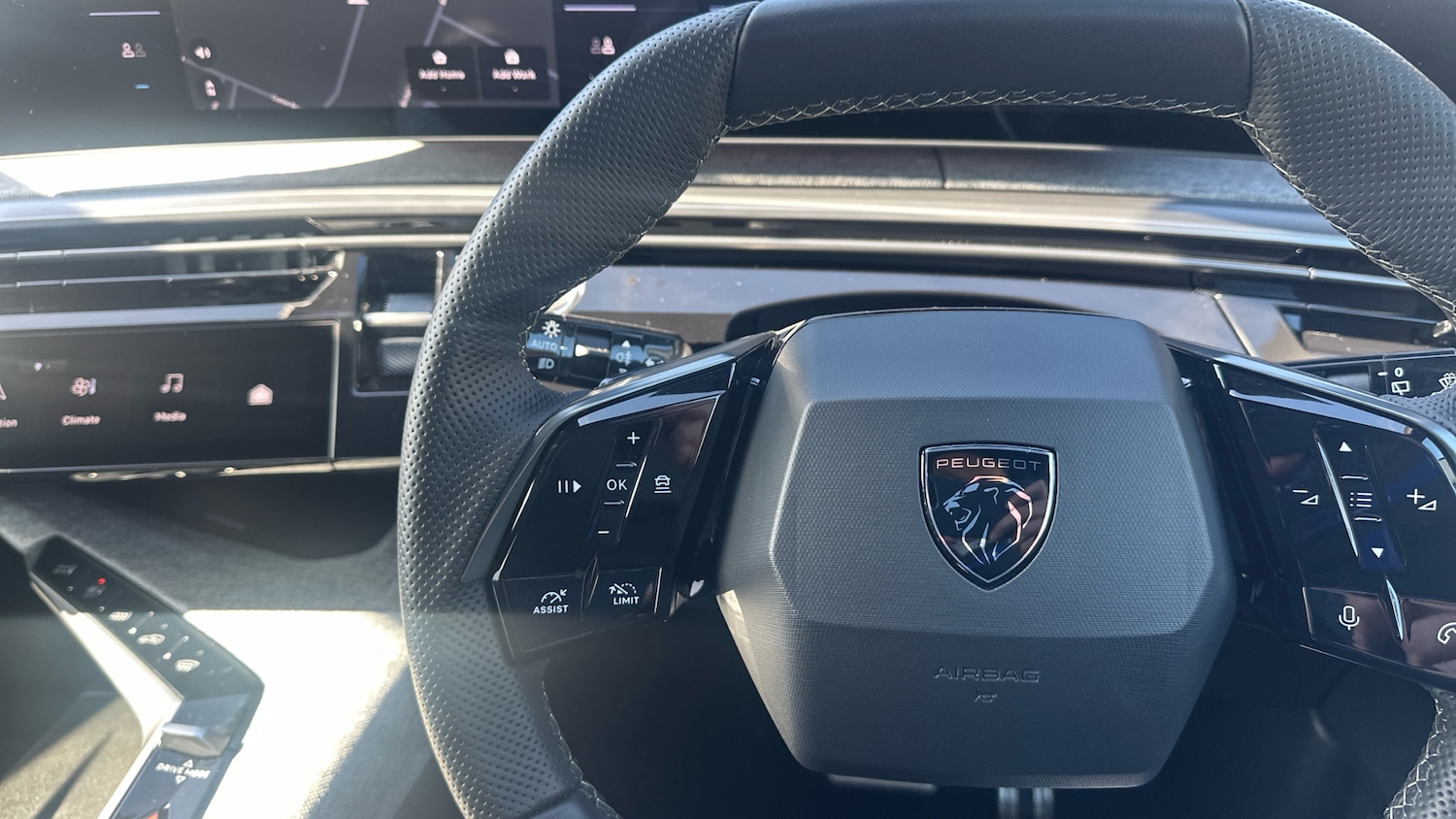 Used Peugeot 5008 2025 for sale - 77898872: Photo 23