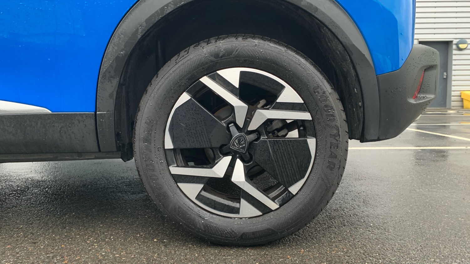 Used Peugeot 2008 2024 for sale - 77098811: Photo 15