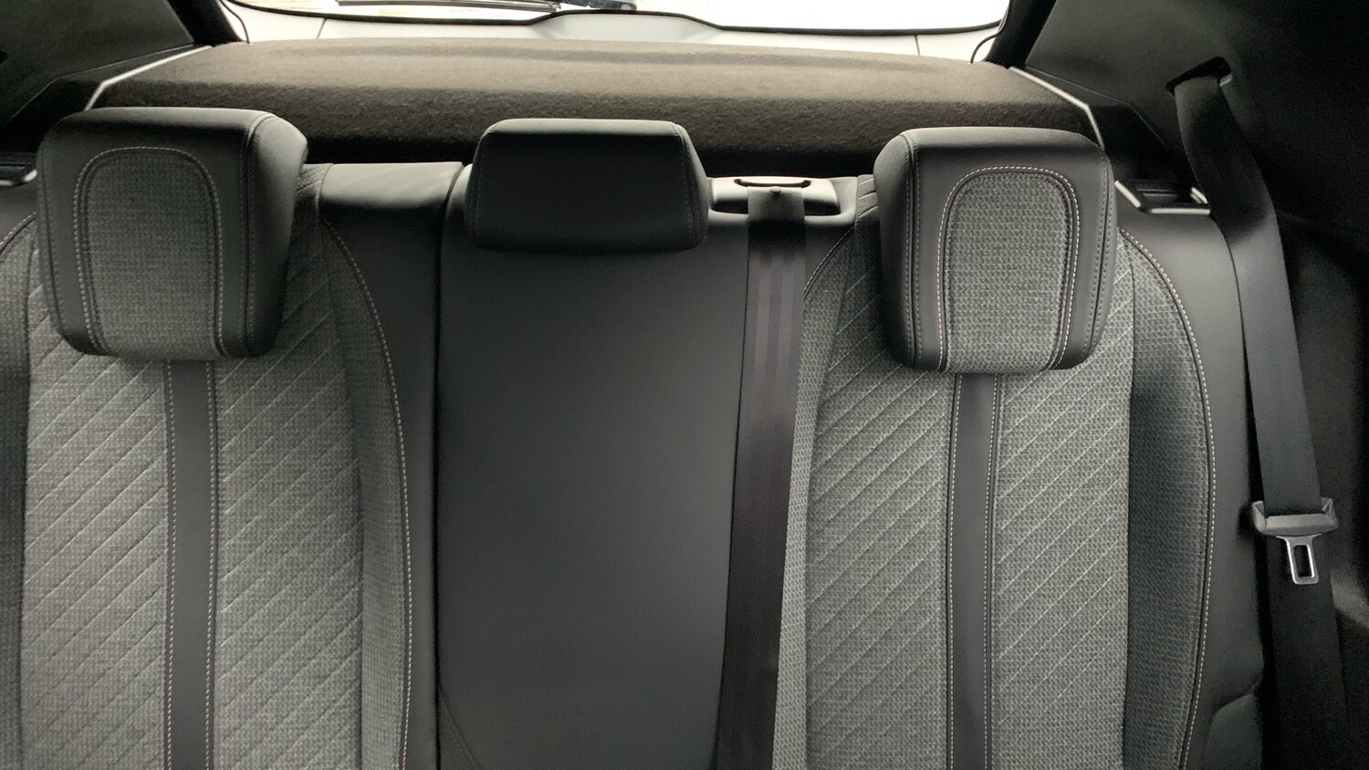 Used Peugeot 2008 2024 for sale - 77098811: Photo 25