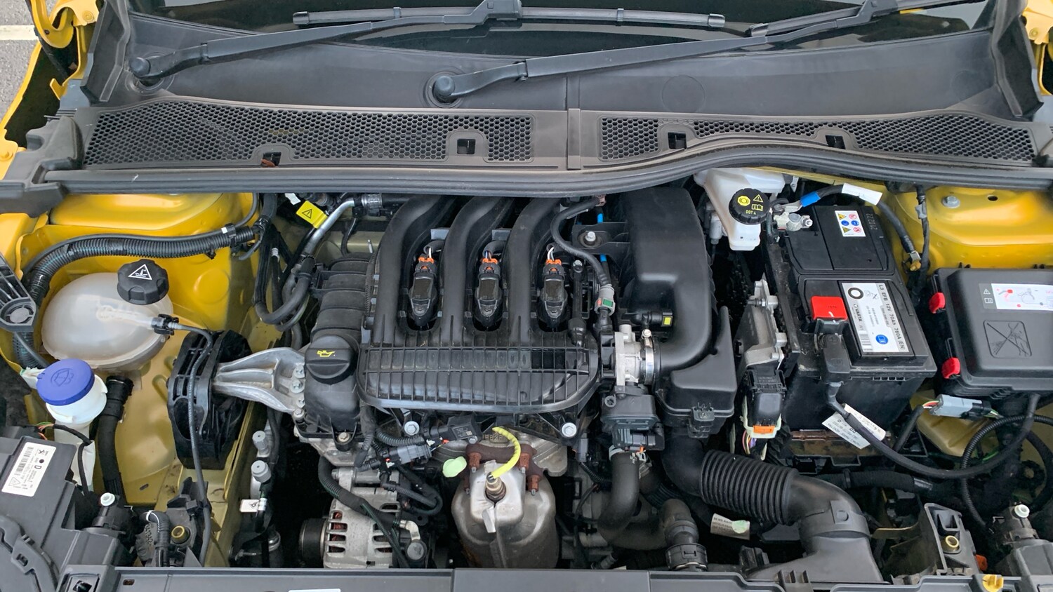 Used Peugeot 208 2022 for sale - 76914358: Photo 19