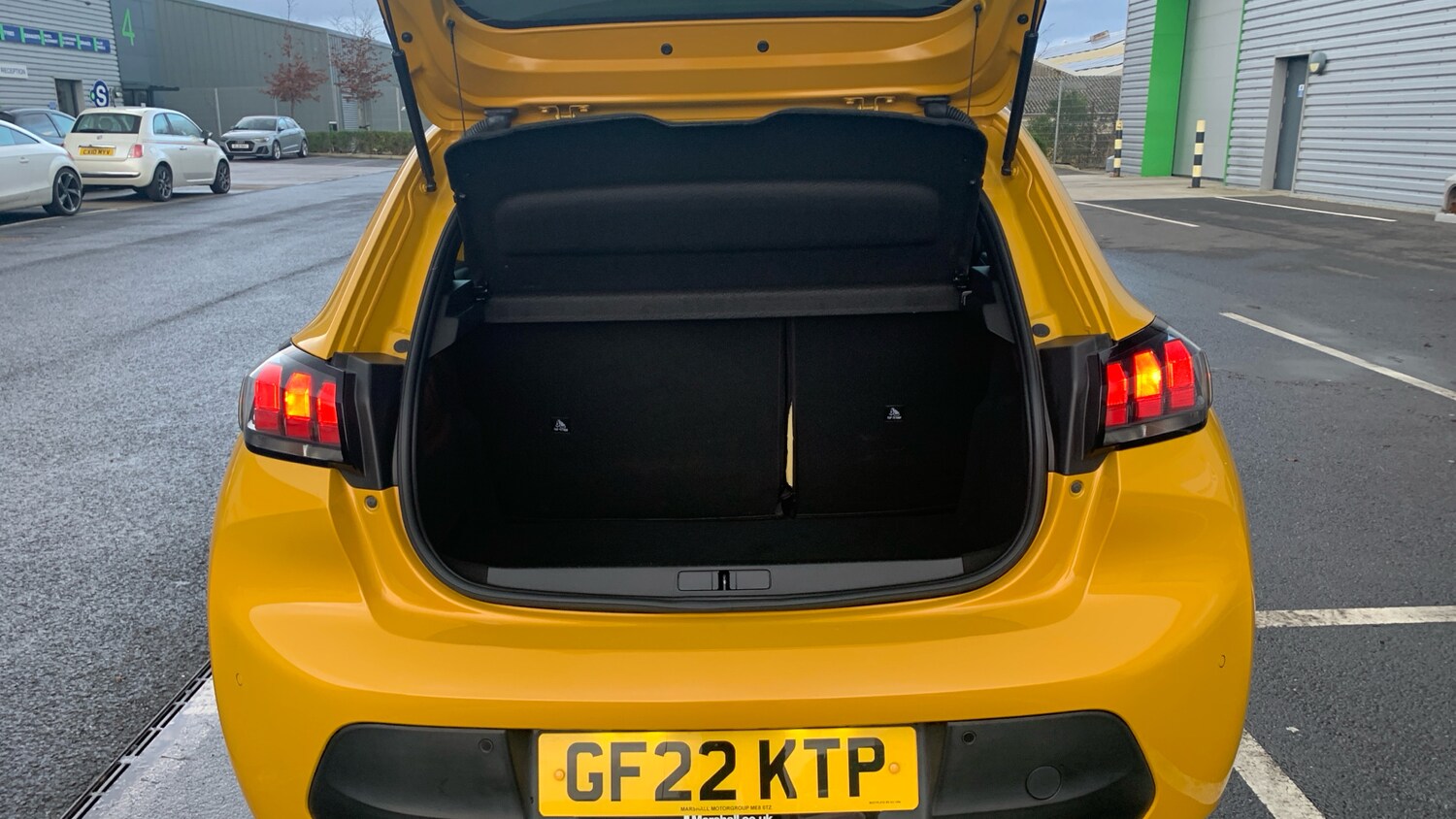 Used Peugeot 208 2022 for sale - 76914358: Photo 20