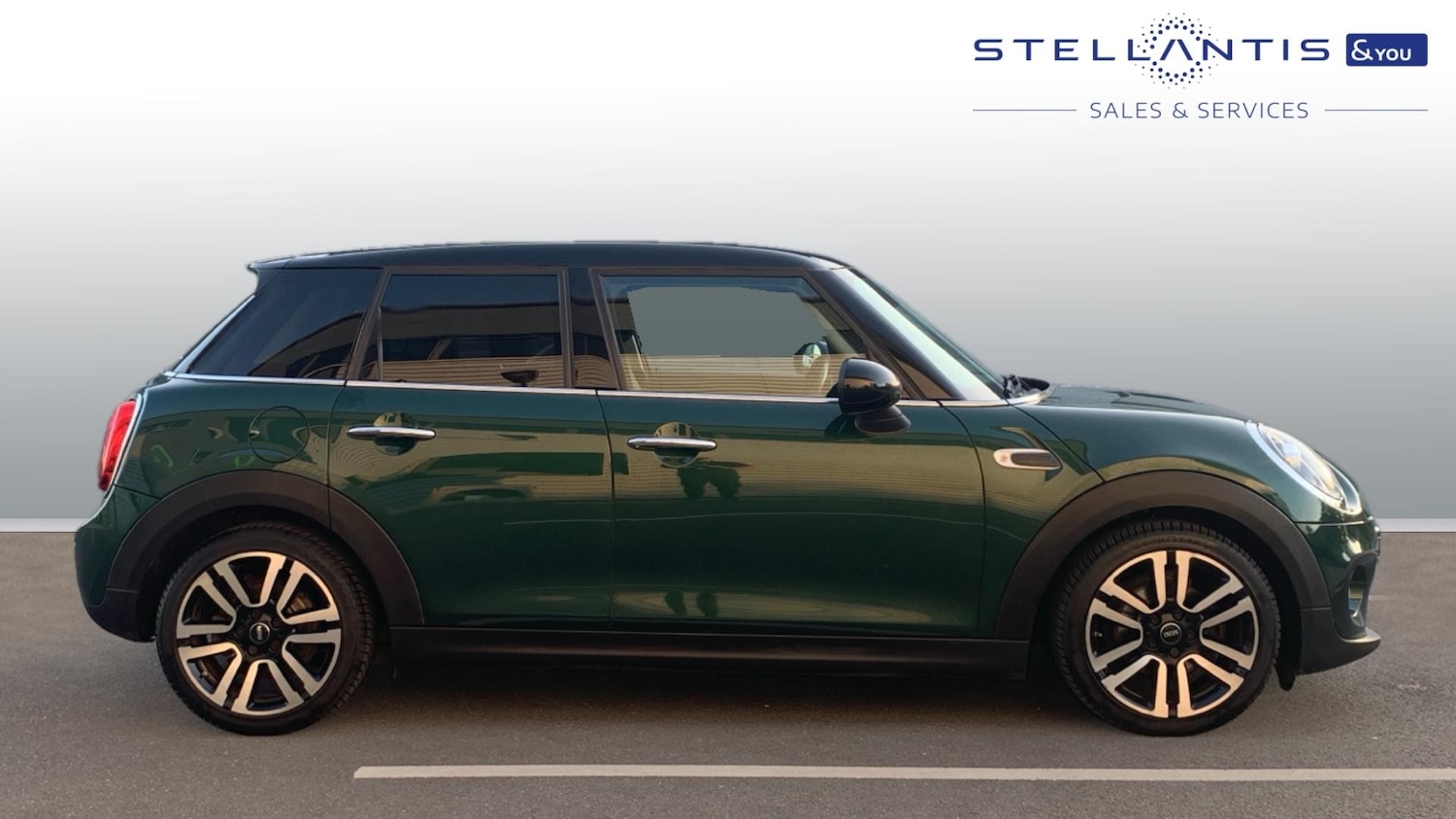 Used MINI Hatch 2019 for sale - 76003062: Photo 2