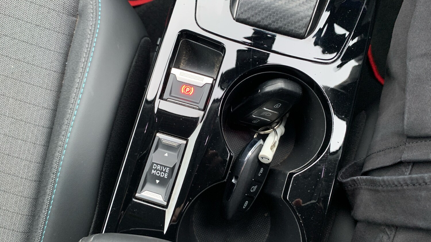 Used Peugeot 2008 2022 for sale - 77018081: Photo 21